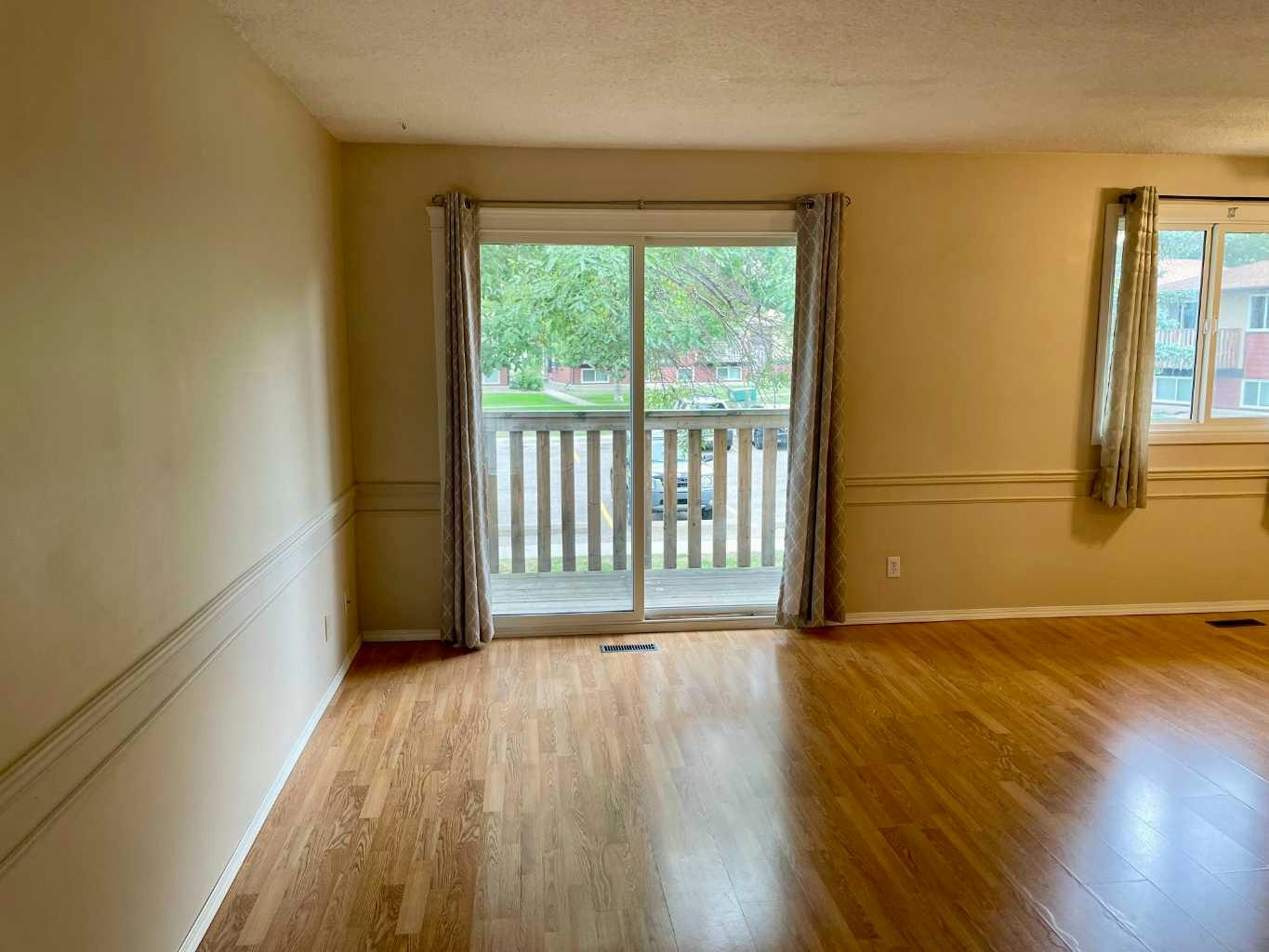 31-5 Acadia Road W, Lethbridge, AB, T1K 4C1 - 3