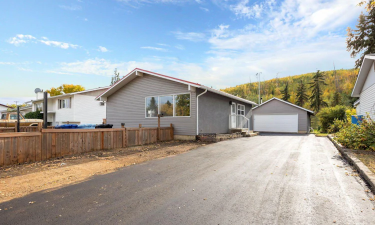 67 Alberta Drive