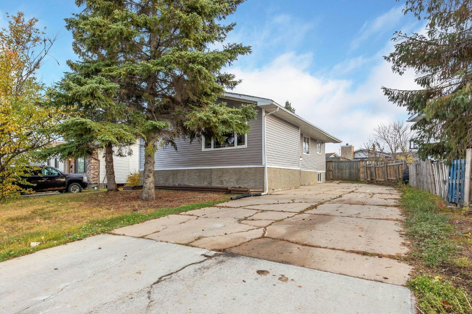 276 Cochrane Crescent, Fort Mcmurray, AB, T9K 1J4