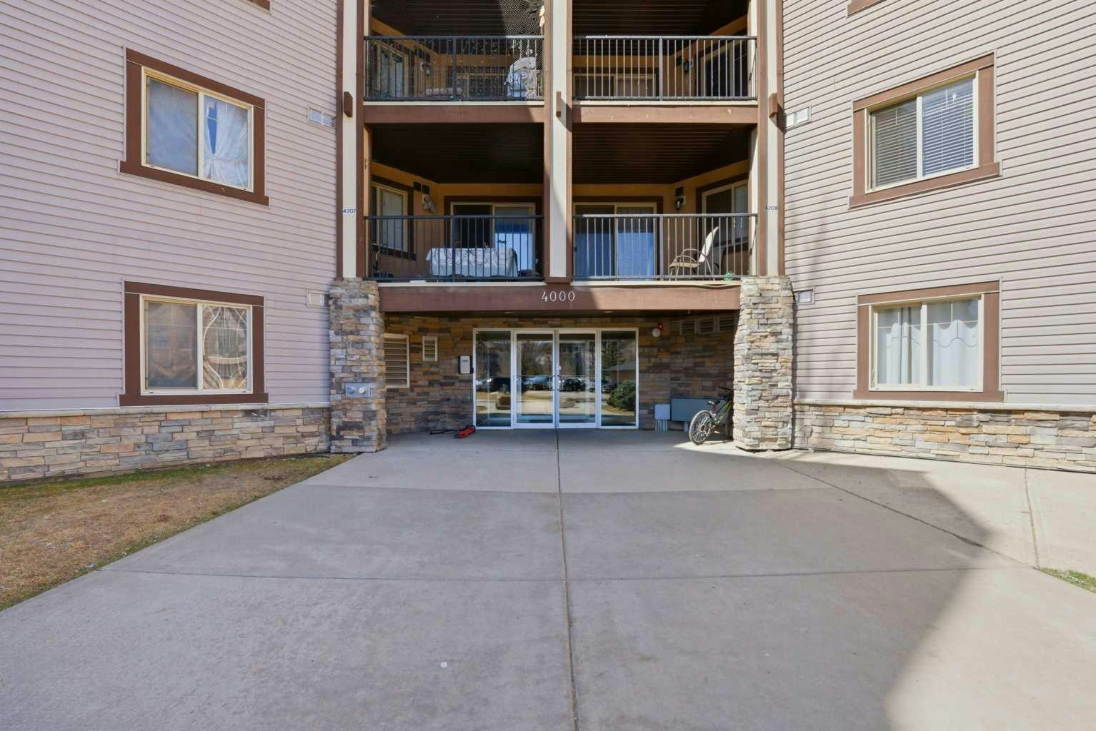 4102-60 Panatella Street NW, Calgary, AB, T3K 0M4