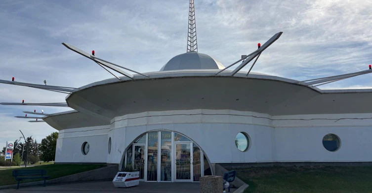 121 Center Street W, Vulcan, AB, T0L 2B0 - 21