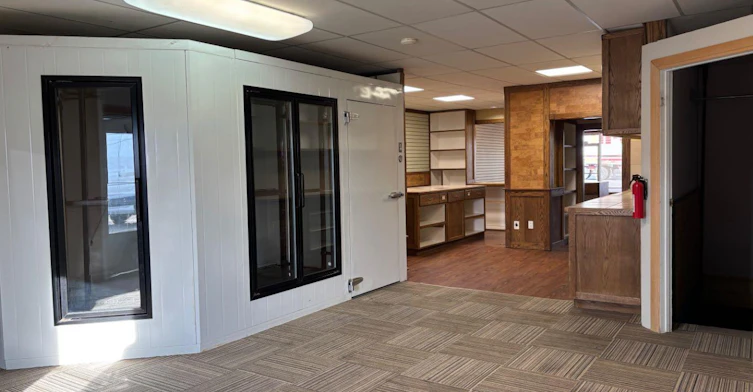121 Center Street W, Vulcan, AB, T0L 2B0 - 11