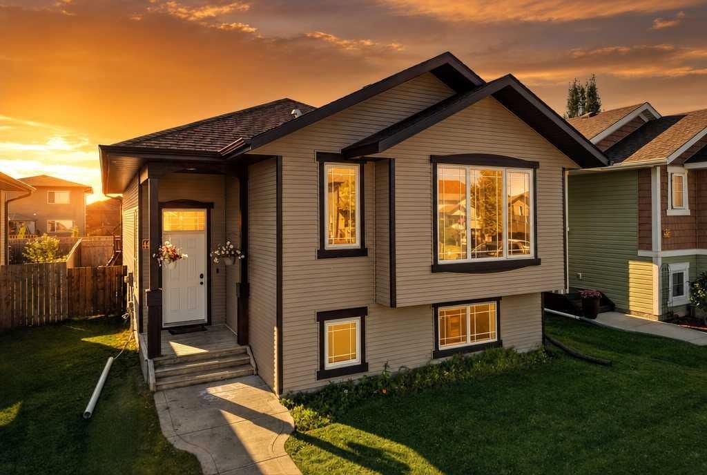 4407 54 Street, Rocky Mountain House, AB, T4T 0B2