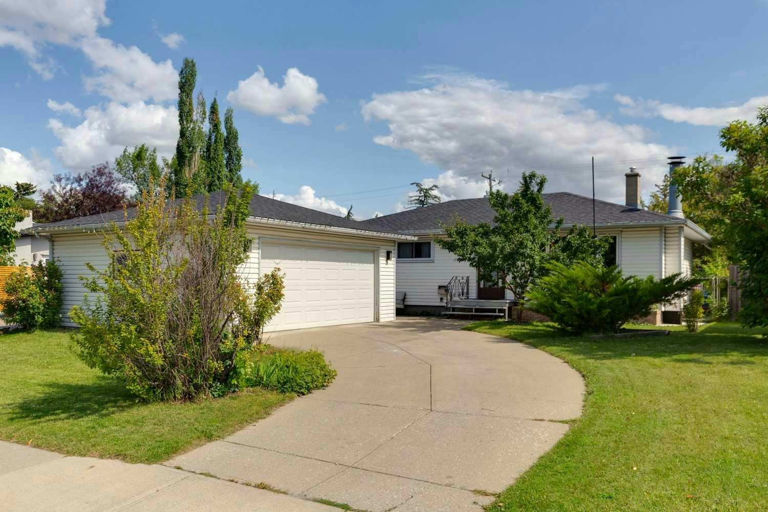 7304 5 Street SW, Calgary, AB, T2V 1B1