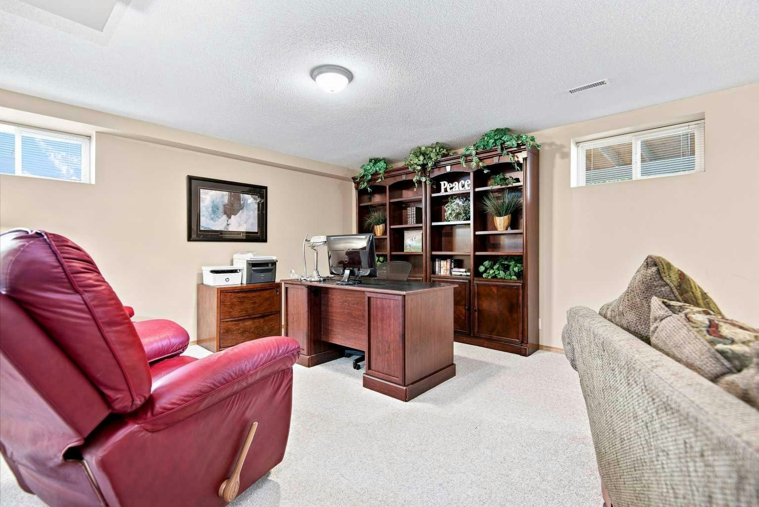 162 Doran Crescent, Red Deer, AB, T4R 2M6 - 27