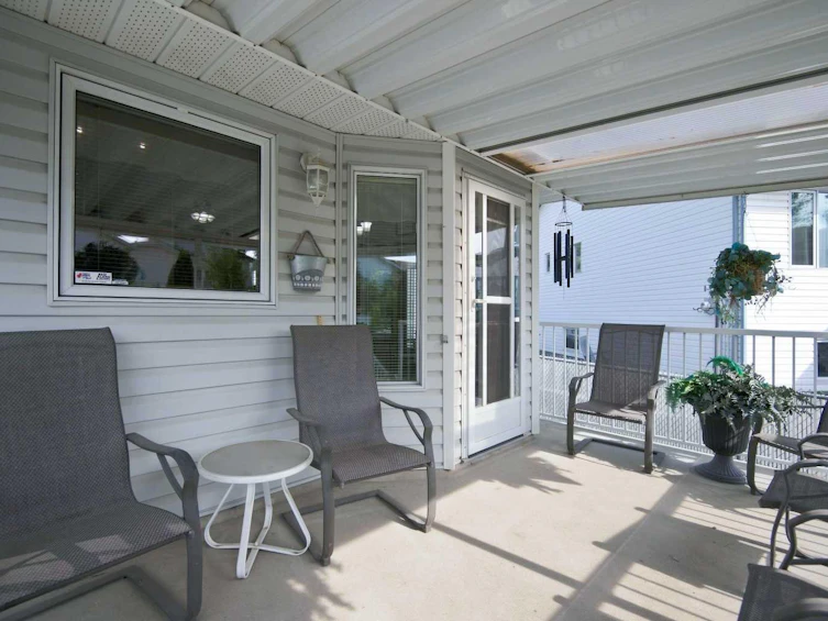 162 Doran Crescent, Red Deer, AB, T4R 2M6 - 6