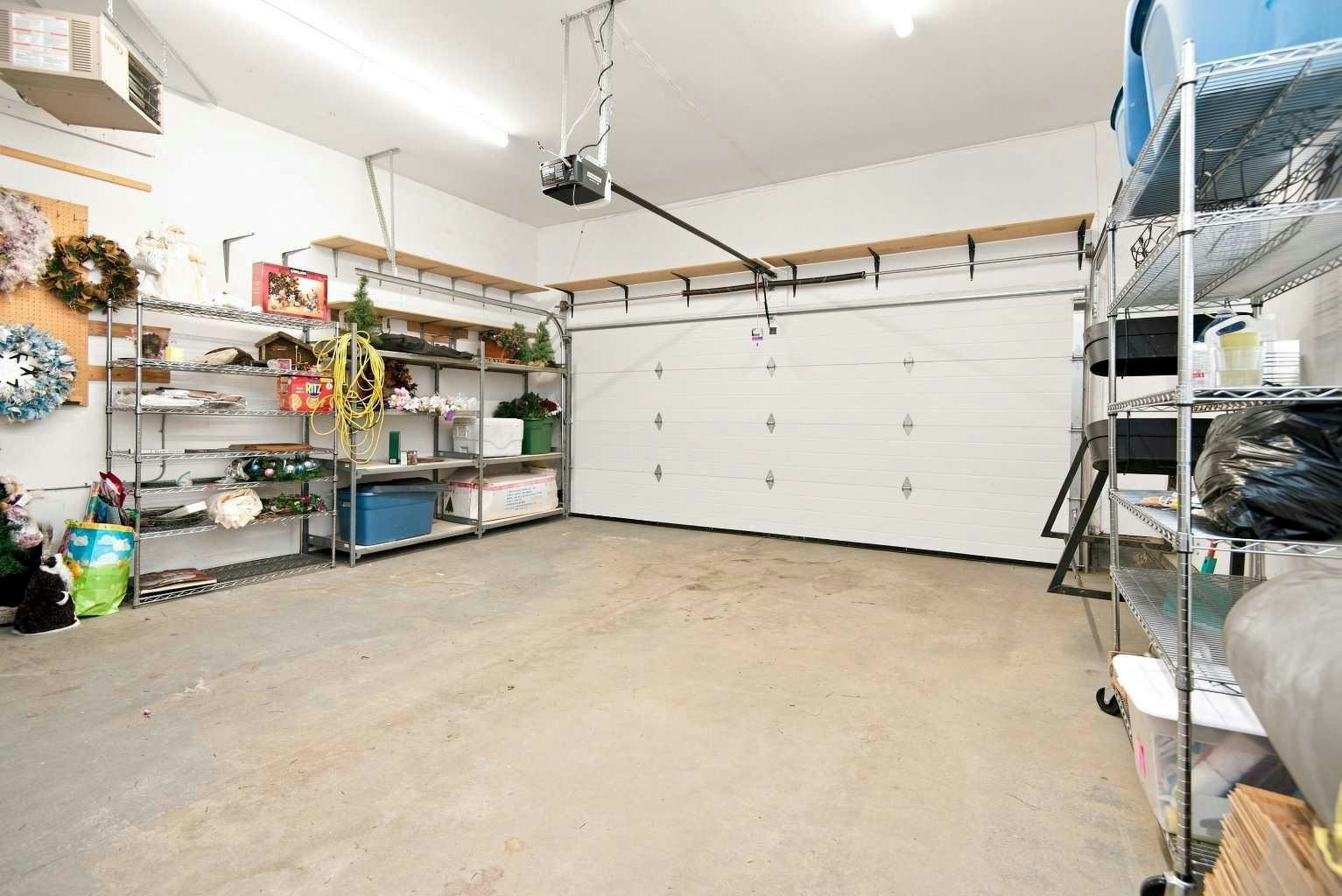 162 Doran Crescent, Red Deer, AB, T4R 2M6 - 26