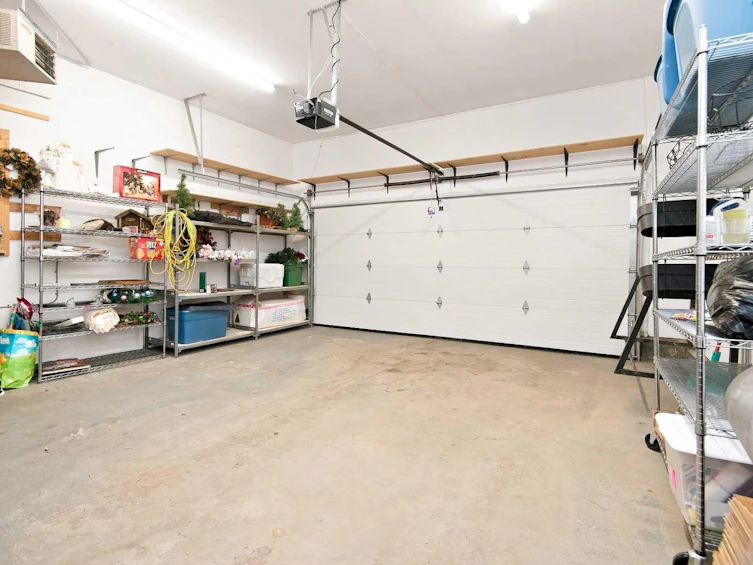 162 Doran Crescent, Red Deer, AB, T4R 2M6 - 26