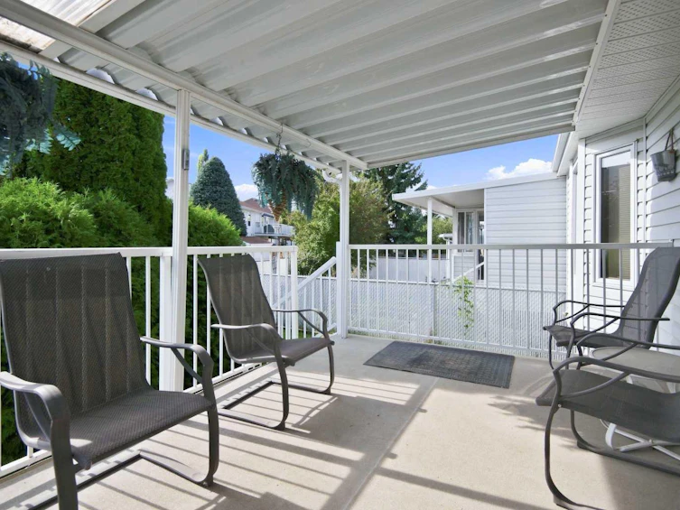 162 Doran Crescent, Red Deer, AB, T4R 2M6 - 7