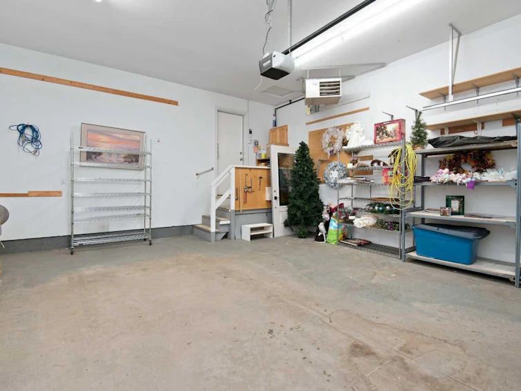 162 Doran Crescent, Red Deer, AB, T4R 2M6 - 25