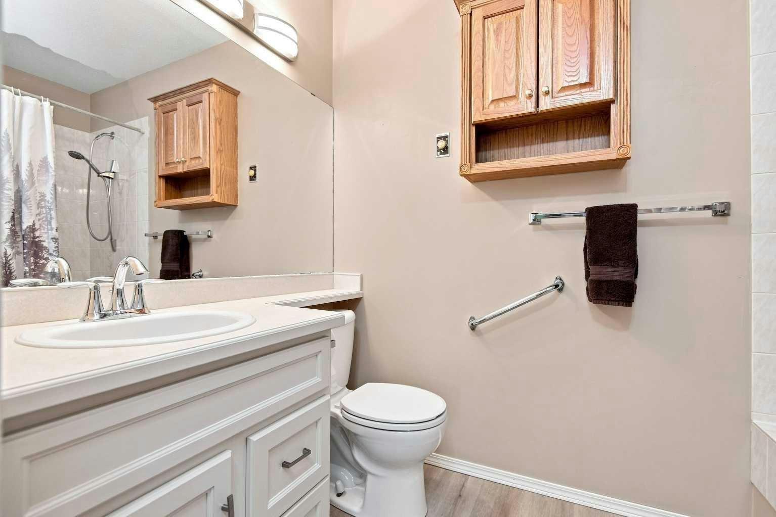 162 Doran Crescent, Red Deer, AB, T4R 2M6 - 20