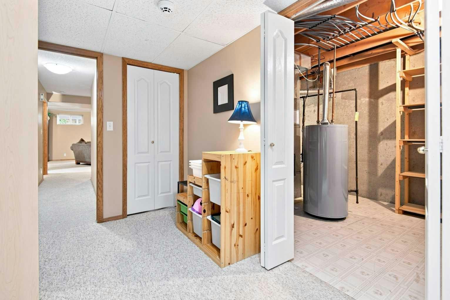 162 Doran Crescent, Red Deer, AB, T4R 2M6 - 33