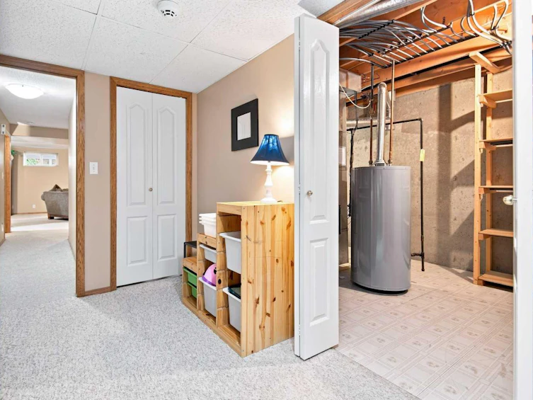 162 Doran Crescent, Red Deer, AB, T4R 2M6 - 33