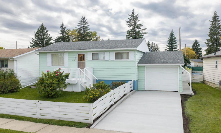 5536 Wagoner Crescent