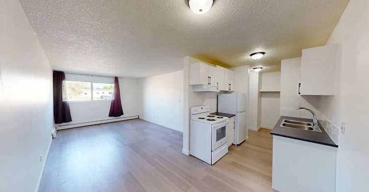 203-9515 100 Avenue, Grande Prairie, AB, T8V 0S8 - 4