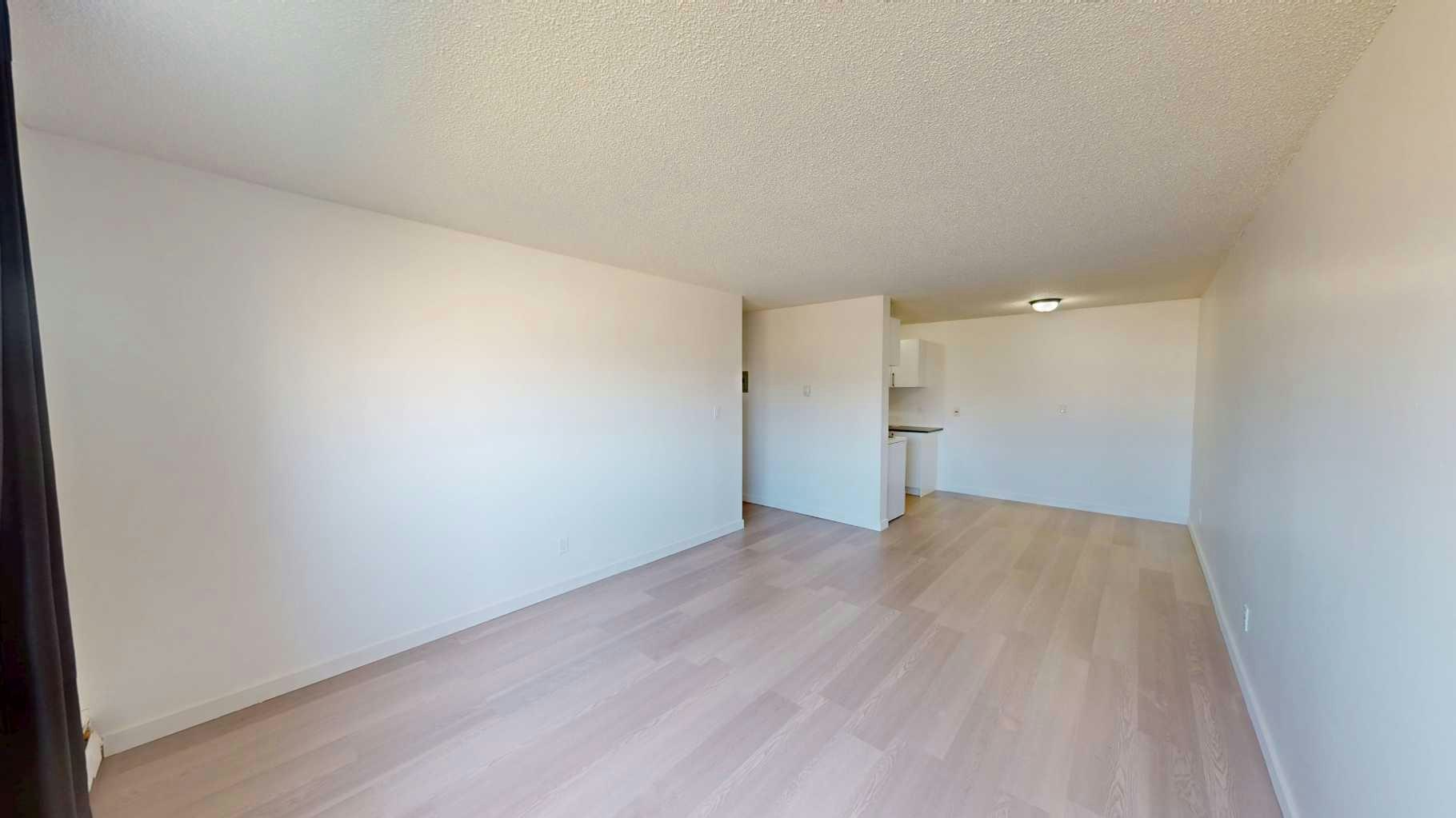 203-9515 100 Avenue, Grande Prairie, AB, T8V 0S8 - 5