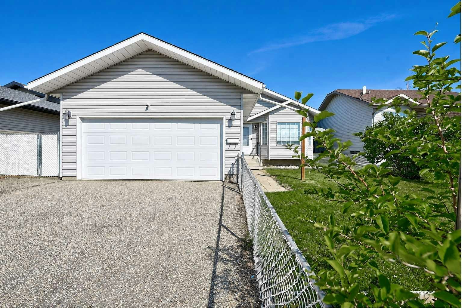 9116 104 Avenue, Grande Prairie, AB, T8X 1E6
