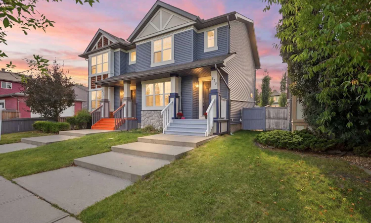 279 Everstone Drive SW
