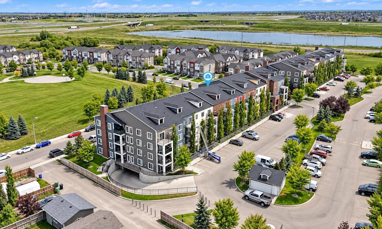 1414-99 Copperstone Park SE