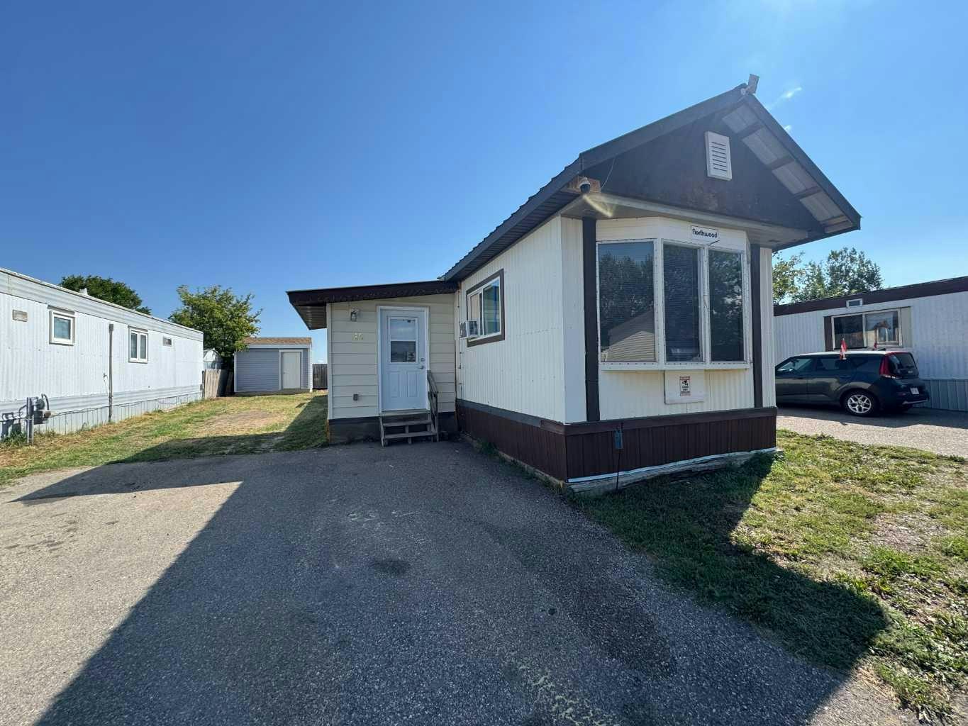 15-2715 Westside Drive W, Lethbridge, AB, T1J 4M8