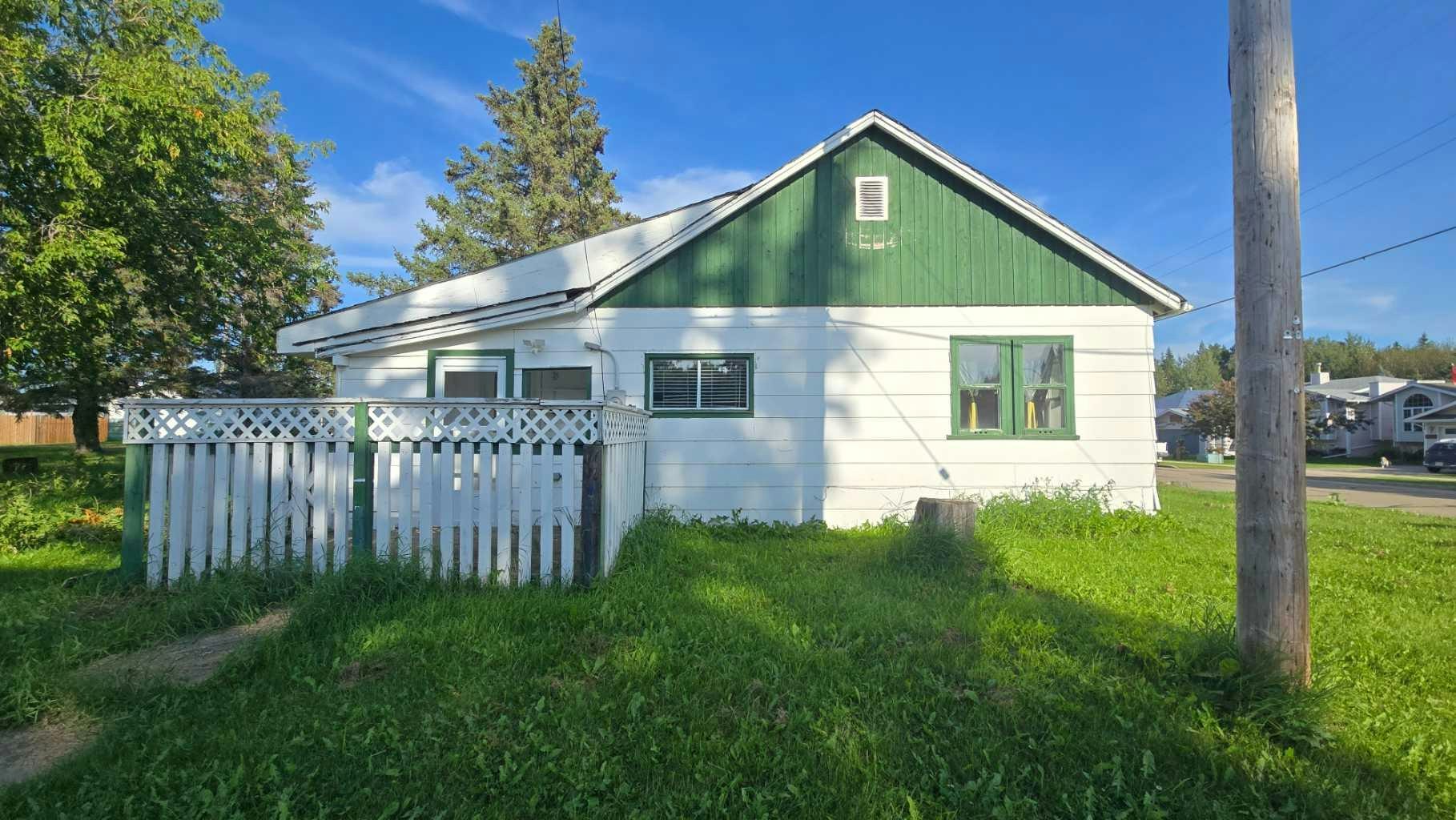 9834 100 Ave, Lac La Biche, AB, T0A 2T0