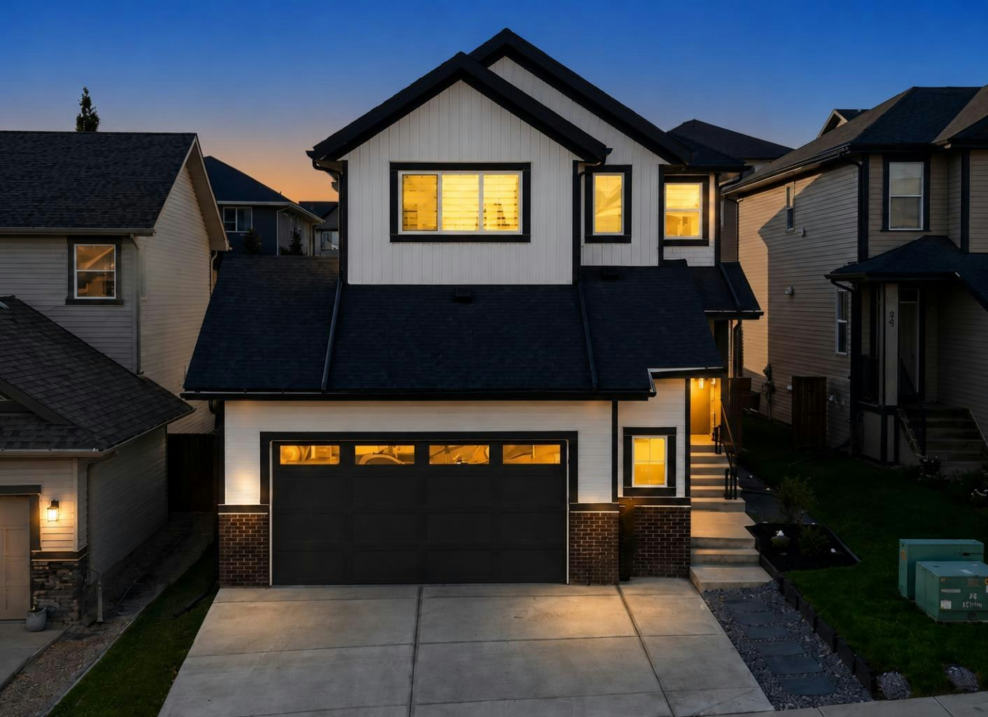 92 Heritage Hill, Cochrane, AB, T4C 0L4