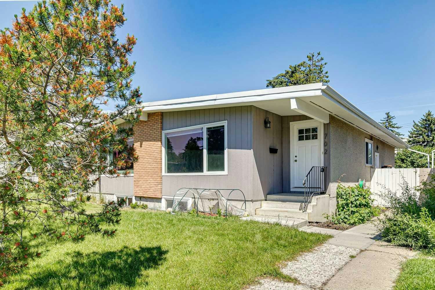 702 Kingsmere Crescent SW, Calgary, AB, T2V 2H7