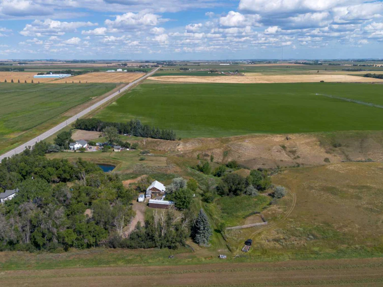 6 92075 Hwy 25, Lethbridge, AB, T0L 0V0 - 47