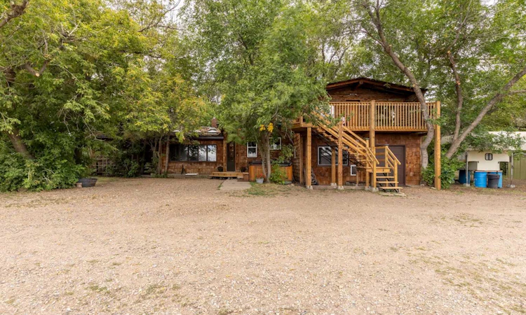 6 92075 Hwy 25