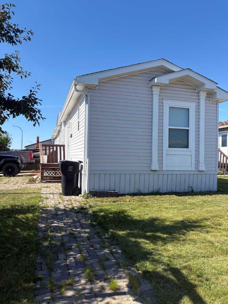 8902 89 Street, Grande Prairie, AB, T8X 0G1