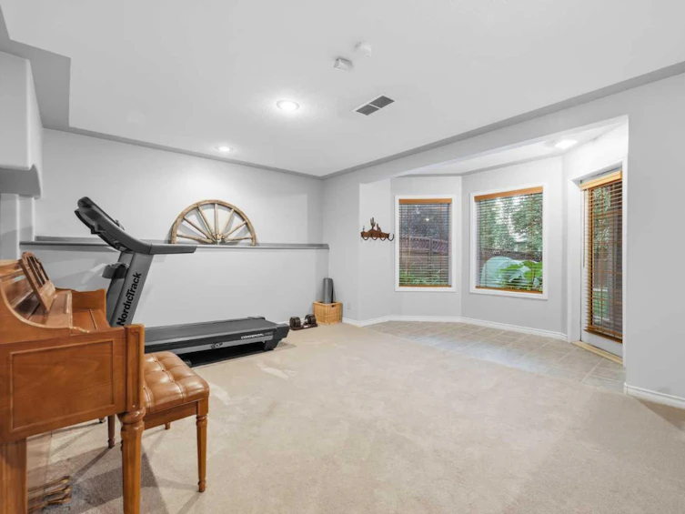76 Valley Meadow Close NW, Calgary, AB, T3B 5M1 - 30