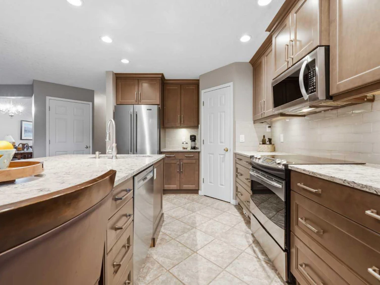 76 Valley Meadow Close NW, Calgary, AB, T3B 5M1 - 10
