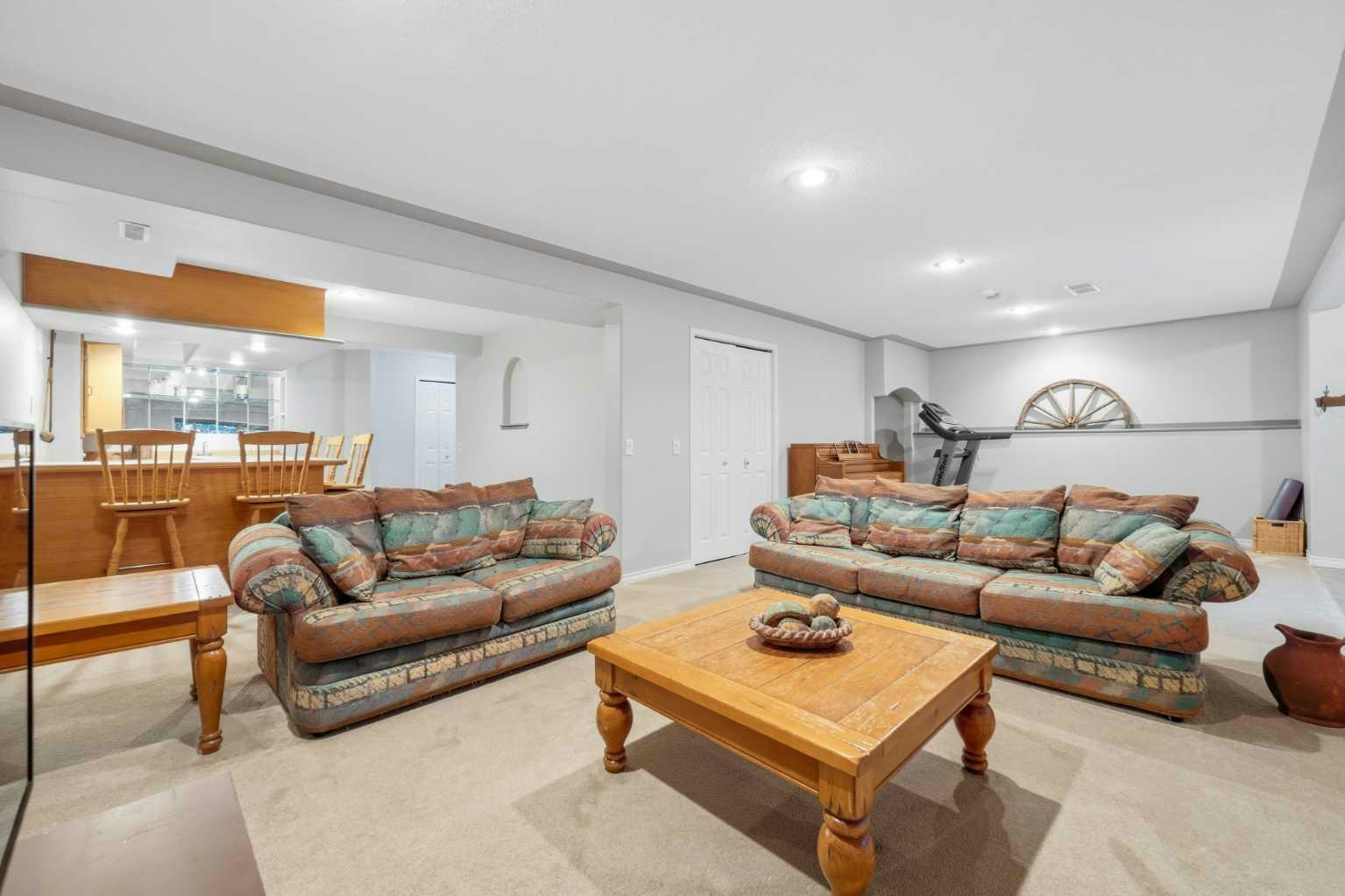 76 Valley Meadow Close NW, Calgary, AB, T3B 5M1 - 33