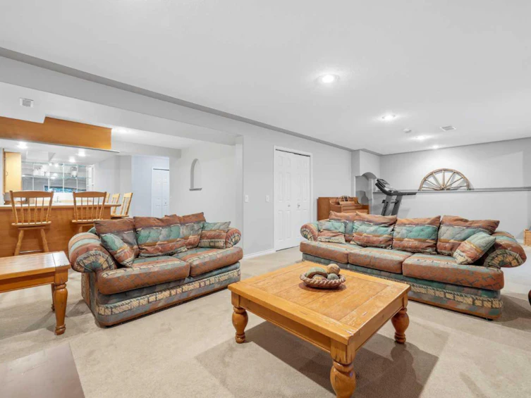 76 Valley Meadow Close NW, Calgary, AB, T3B 5M1 - 33