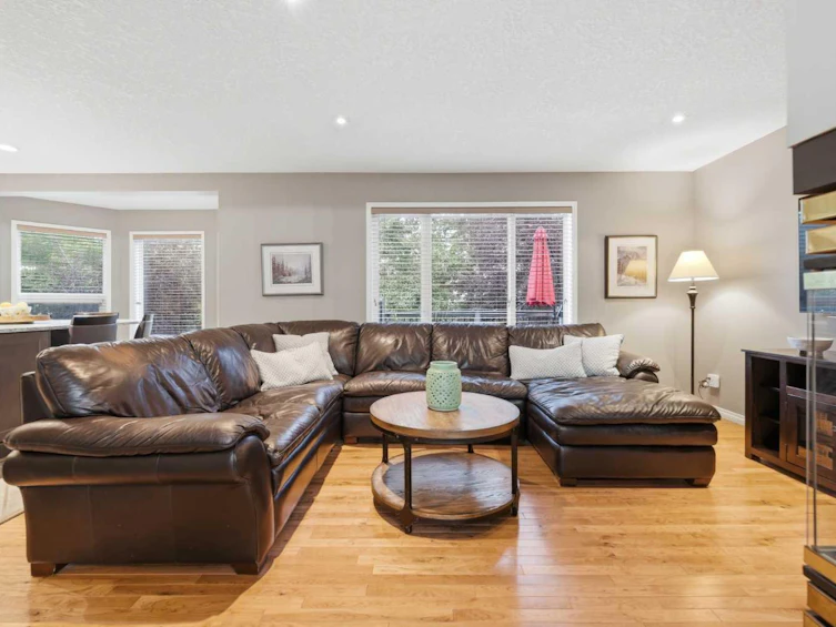 76 Valley Meadow Close NW, Calgary, AB, T3B 5M1 - 17