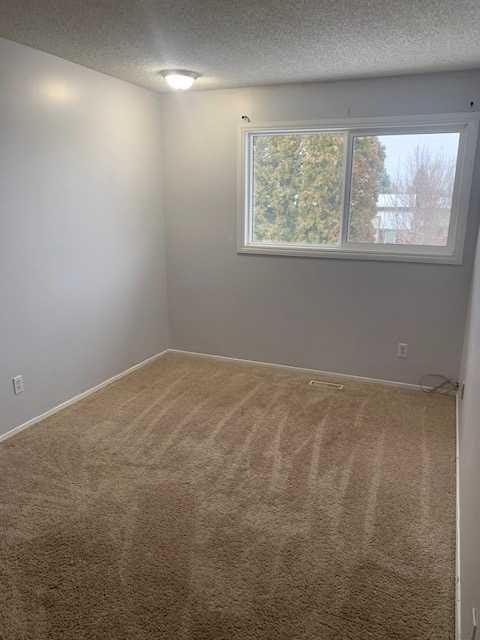 18 Princeton Crescent W, Lethbridge, AB, T1K 4S4 - 16