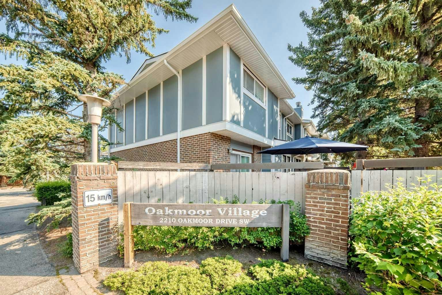 15-2210 Oakmoor Drive SW, Calgary, AB, T2V 4R4