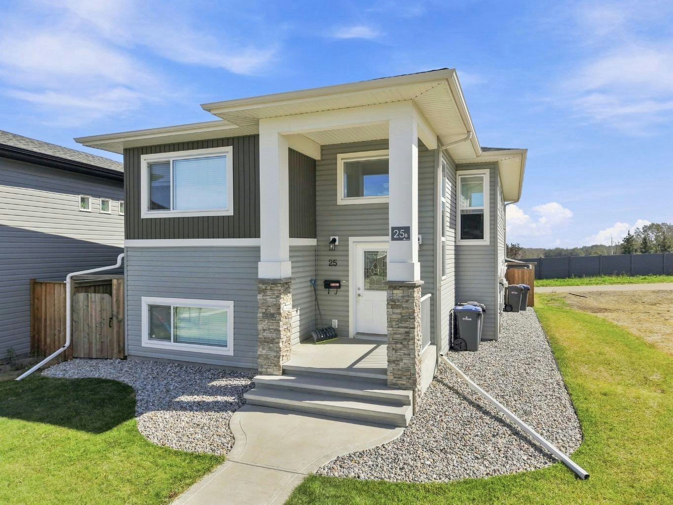 25 Victor Close, Sylvan Lake, AB, T4S 0P4