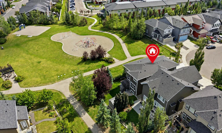 141 Evanspark Gardens NW