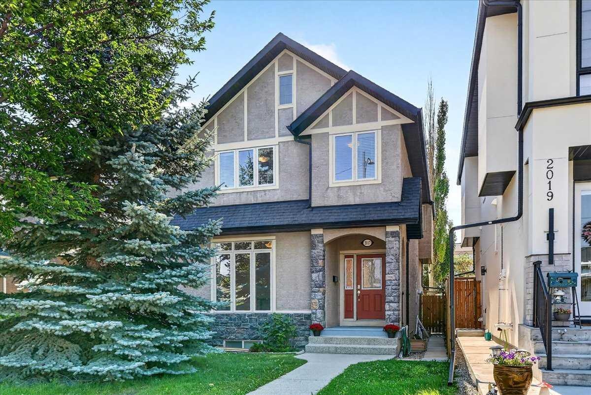 2017 21 Avenue NW, Calgary, AB, T2M 1M9