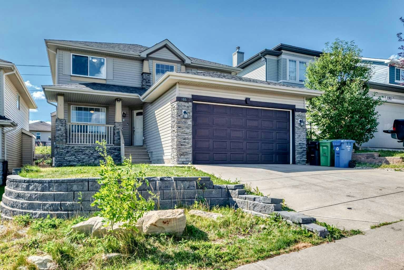 186 Panamount Drive NW, Calgary, AB, T3K 5M3