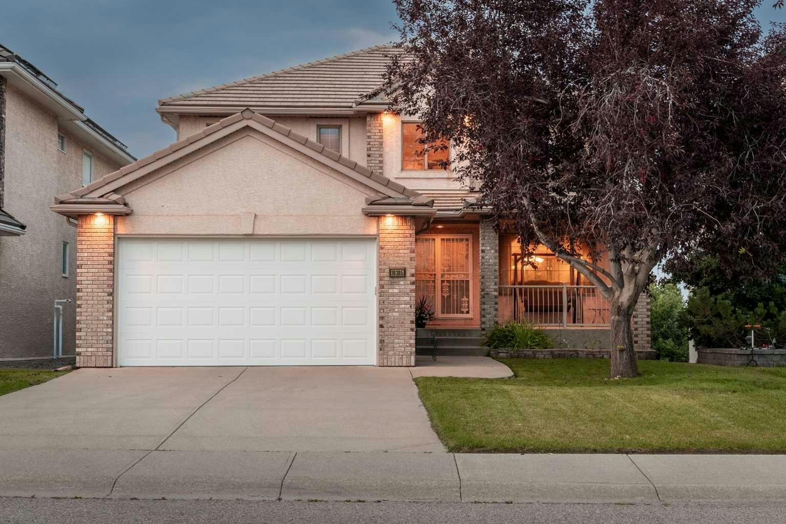 10385 Hamptons Boulevard NW, Calgary, AB, T3A 5S2