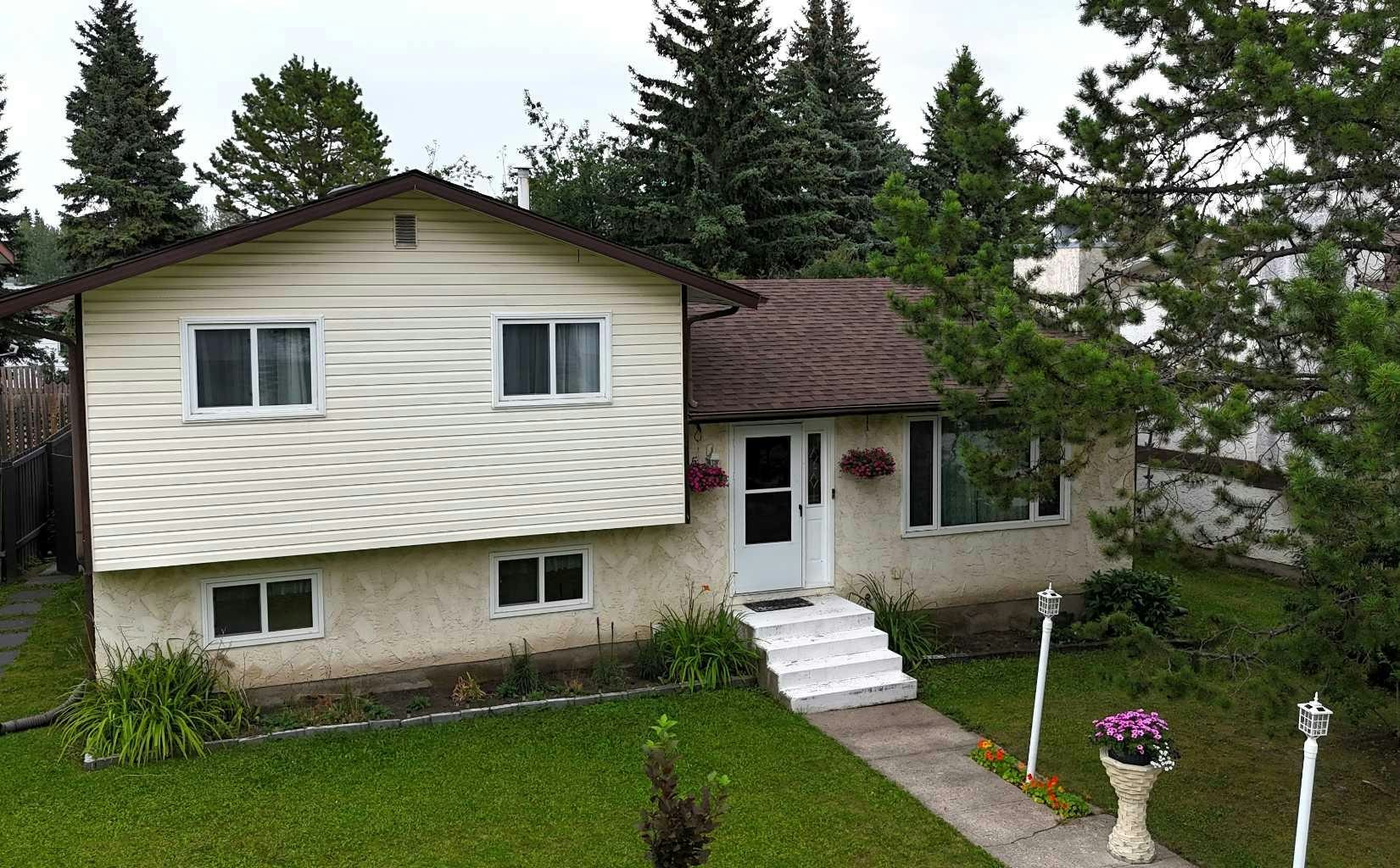 5740 Westhaven Drive, Edson, AB, T7E 1J5