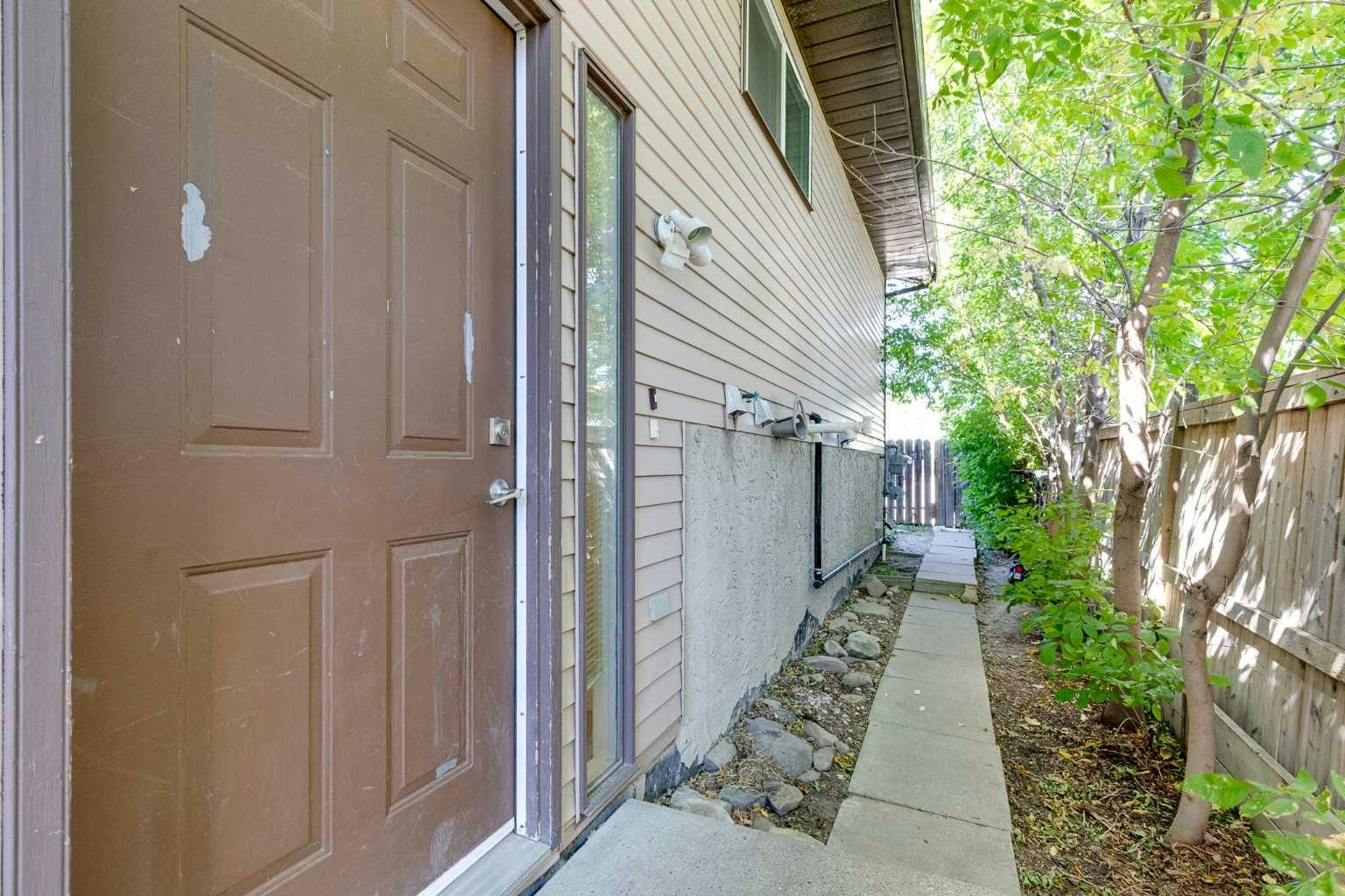 1230 Berkley Drive NW, Calgary, AB, T3K 1S9 - 26