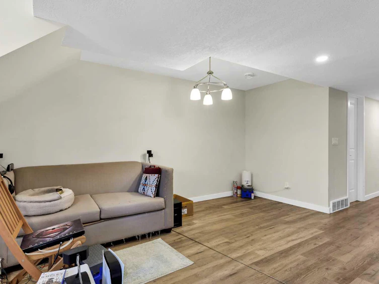 1230 Berkley Drive NW, Calgary, AB, T3K 1S9 - 19