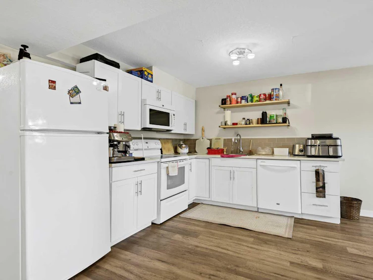 1230 Berkley Drive NW, Calgary, AB, T3K 1S9 - 20
