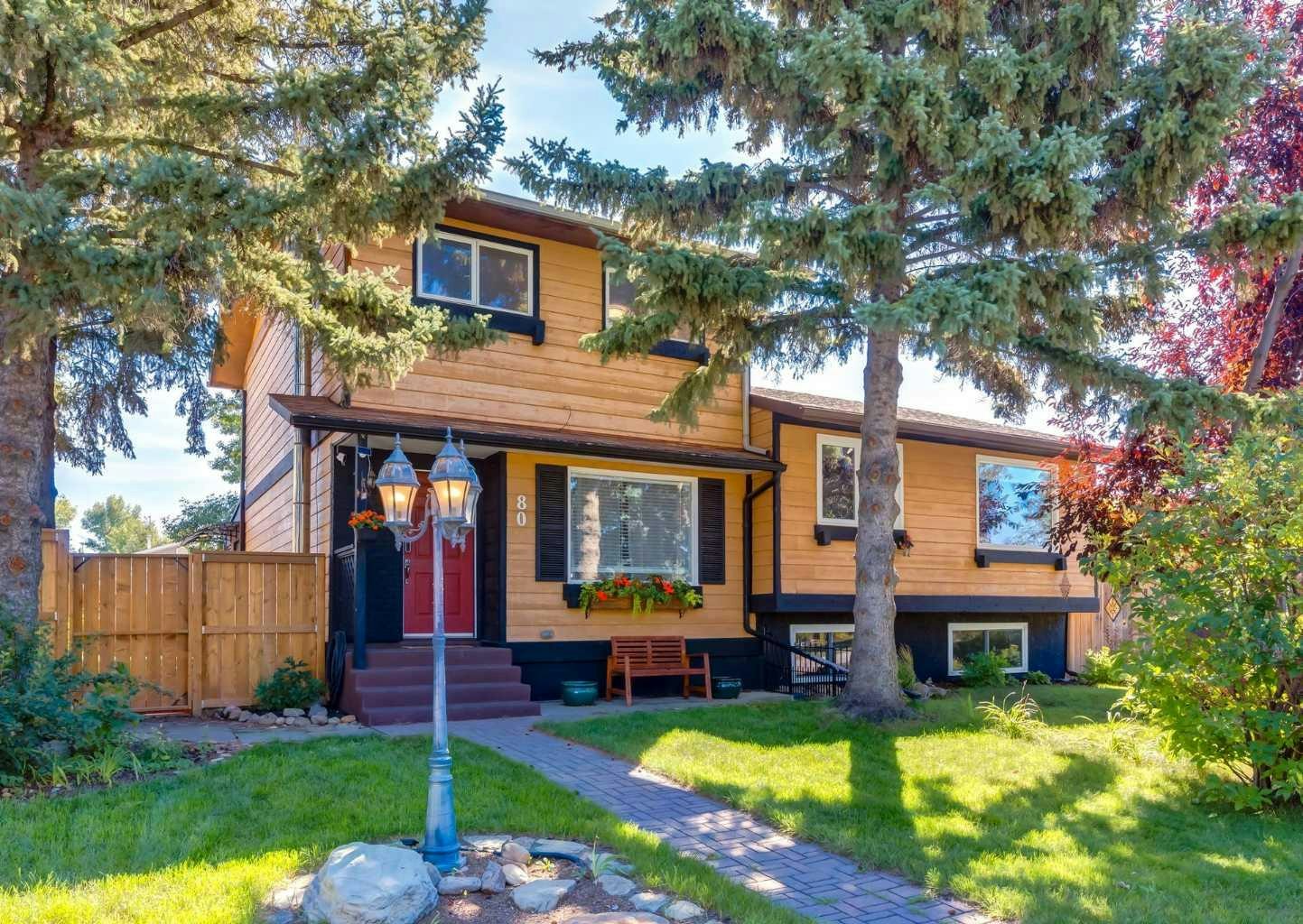 80 Ashwood Road SE, Airdrie, AB, T4B 1G8