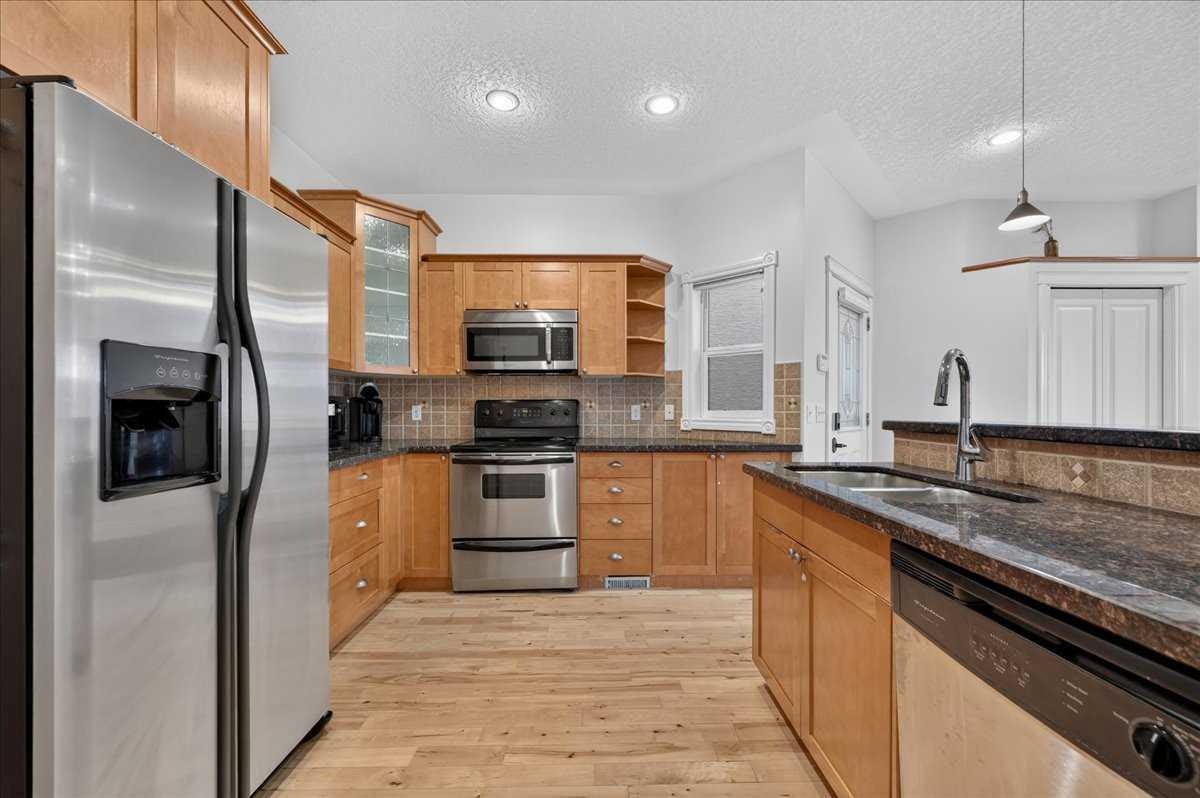 2-3421 5 Avenue NW, Calgary, AB, T2N 0V5 - 9