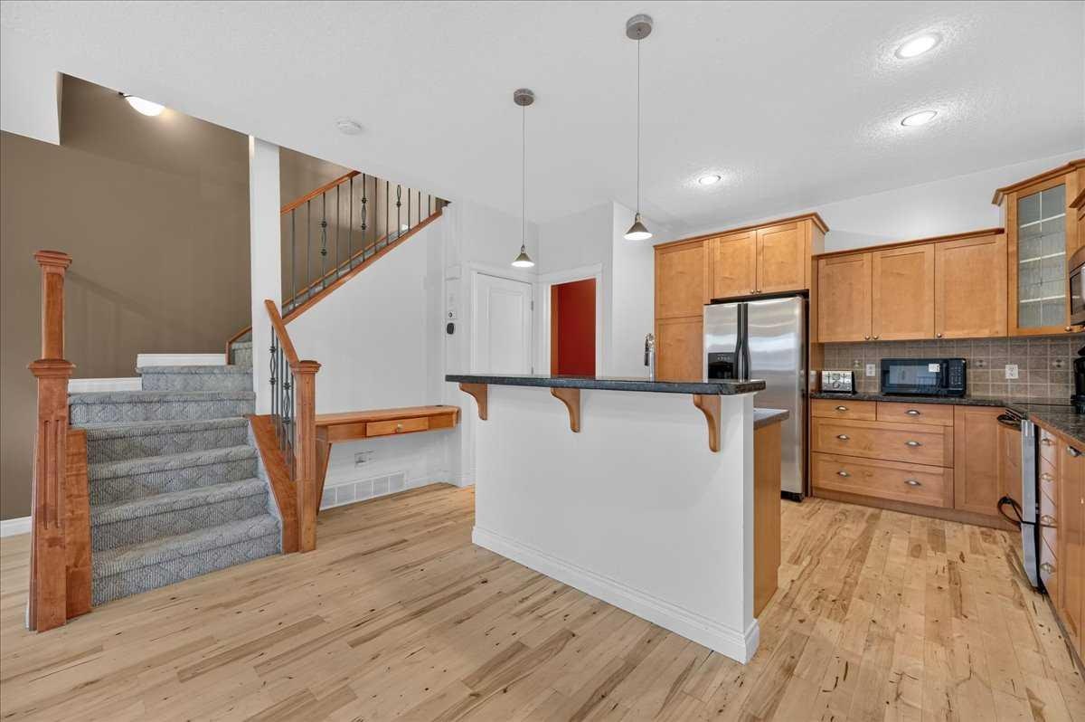 2-3421 5 Avenue NW, Calgary, AB, T2N 0V5 - 8