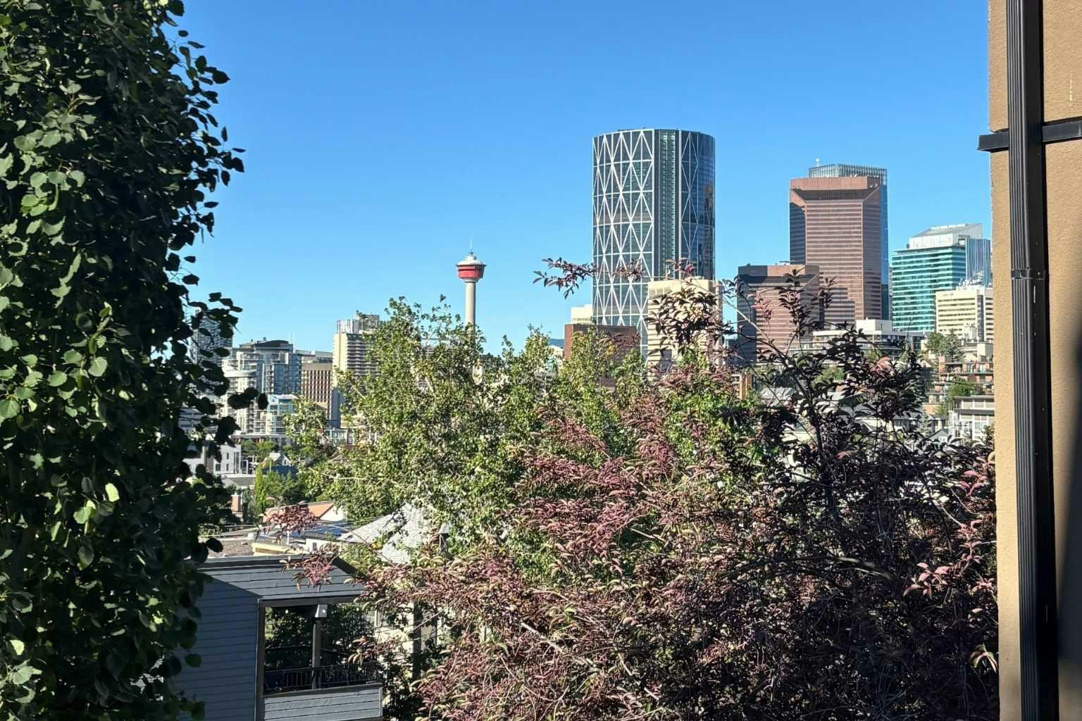 205-540 5 Avenue NE, Calgary, AB, T2E 0L2